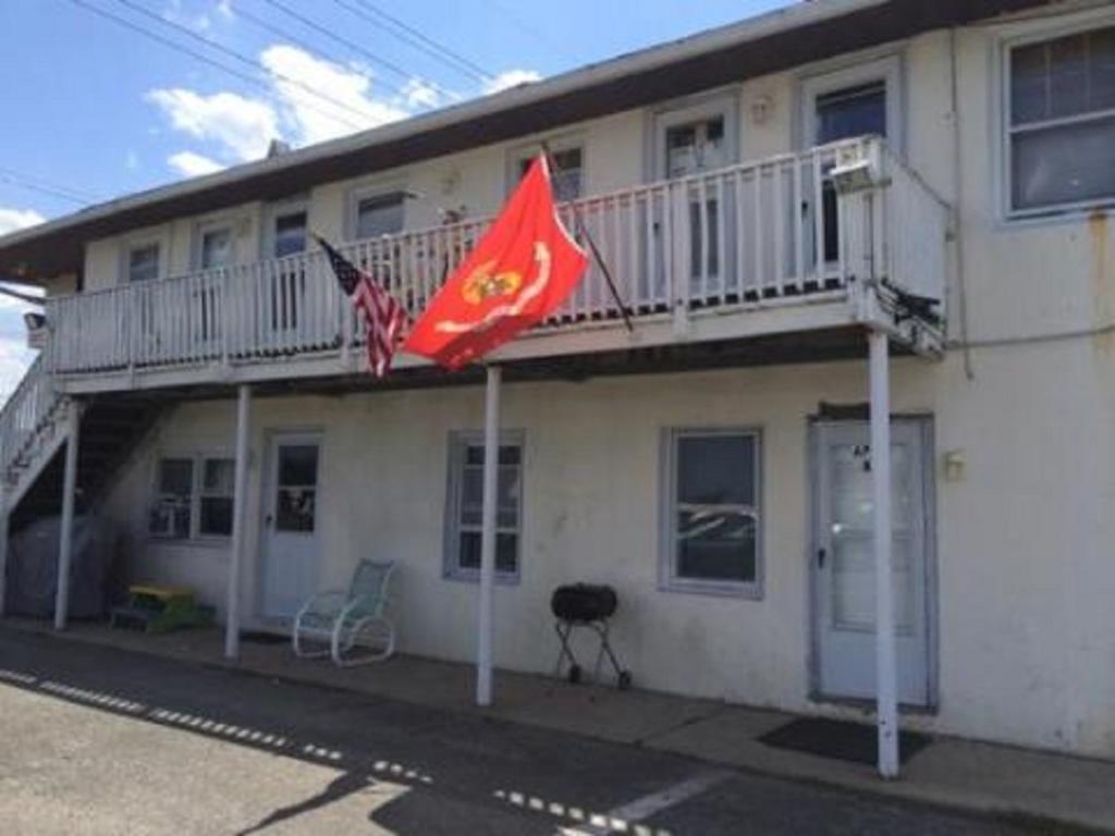 Pine Rest Motel Томс-Ривер Экстерьер фото